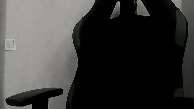 Snapshot of cute_elfy_ chatting on May 14, 2026, 2:03 pm cute elfy online show from May 14, 2026, 2:03 pm