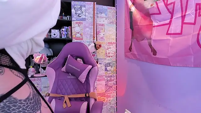 Vero Osb  online show from March 31, 2026, 11:51 pm