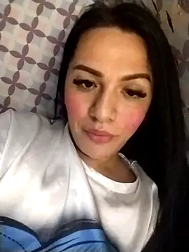 enoria1992 online show from March 16, 2026, 7:05 pm