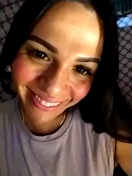 Snapshot of enoria1992 chatting on October 5, 2025, 2:30 pm enoria1992 online show from October 5, 2025, 2:30 pm
