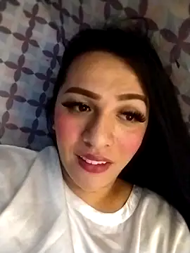 enoria1992 online show from February 11, 2026, 2:11 am