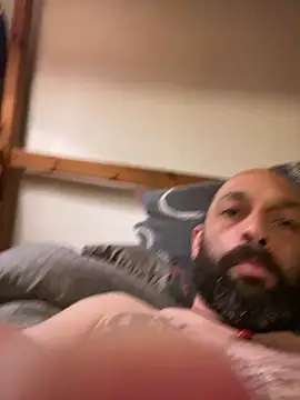 jackadi33 online show from December 2, 2025, 10:33 pm