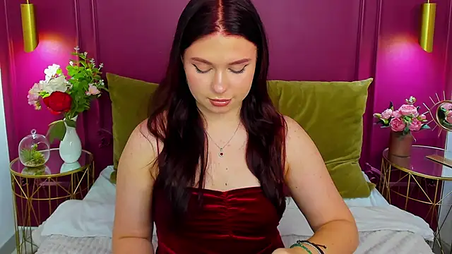 LizyBex online show from November 27, 2025, 7:58 pm