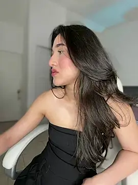 Snapshot of julieta_jhonss chatting on June 27, 2026, 3:12 am julieta jhonss online show from June 27, 2026, 3:12 am