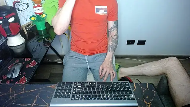 Snapshot of bossking017 chatting on September 22, 2025, 6:41 am bossking017 online show from September 22, 2025, 6:41 am