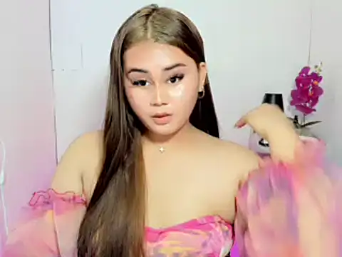 Snapshot of Ur_Goddes_Barbie chatting on November 22, 2025, 2:38 pm Ur Goddes Barbie online show from November 22, 2025, 2:38 pm