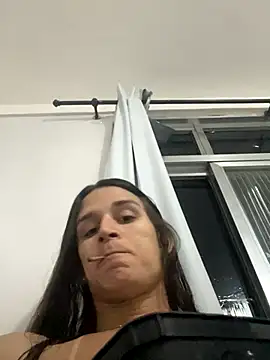 Snapshot of Isabelaa_ chatting on October 30, 2025, 12:31 am Isabelaa  online show from October 30, 2025, 12:31 am