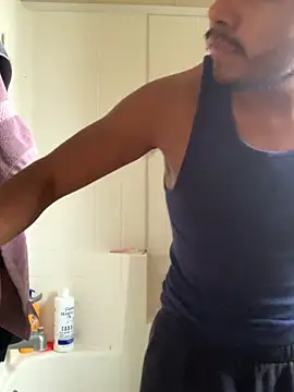 edddy23 online show from October 31, 2025, 8:05 pm