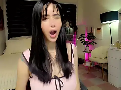 XhotcockcumXts online show from March 27, 2026, 1:58 am