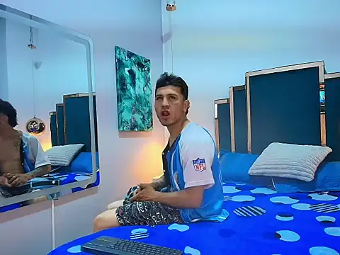 Thonixxx mr online show from April 11, 2026, 1:59 pm