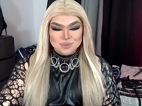 Snapshot of michellevixen922 chatting on November 1, 2025, 2:40 am michellevixen922 online show from November 1, 2025, 2:40 am