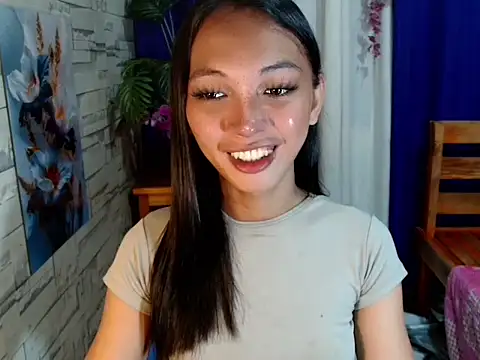 Snapshot of Simi_Ipit chatting on July 5, 2026, 12:56 pm Simi Ipit online show from July 5, 2026, 12:56 pm