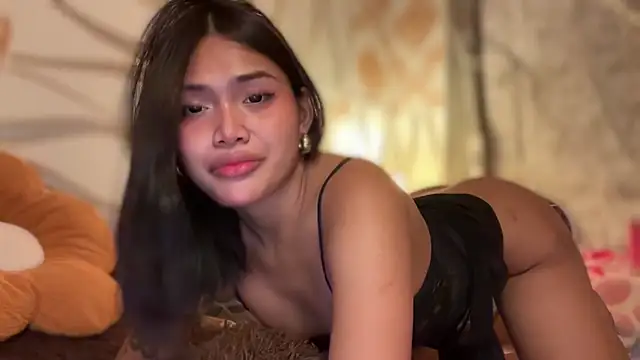 Snapshot of Yourbaby_angelx chatting on February 7, 2026, 8:44 am Yourbaby angelx online show from February 7, 2026, 8:44 am