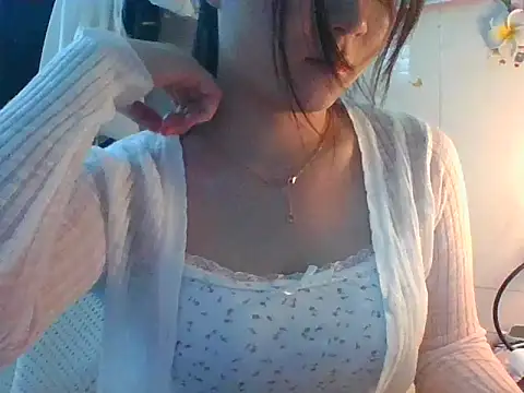 Linzly online show from March 1, 2026, 2:33 am