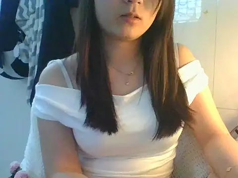 Linzly online show from February 26, 2026, 2:55 am