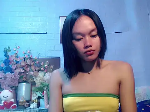 Snapshot of sexybabewarrior chatting on May 13, 2026, 5:42 pm sexybabewarrior online show from May 13, 2026, 5:42 pm