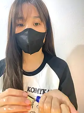 Lucy217 online show from October 25, 2025, 1:23 pm