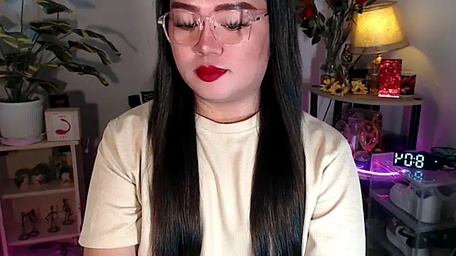 Snapshot of YourSweet-mich chatting on October 26, 2025, 12:05 pm YourSweet-mich online show from October 26, 2025, 12:05 pm