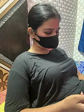 Hot Jaanvi  online show from April 3, 2026, 4:30 am