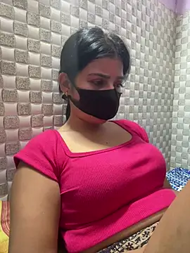 Snapshot of Hot_Jaanvi_ chatting on June 1, 2026, 6:18 pm Hot Jaanvi online show from June 1, 2026, 6:18 pm