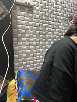 Hot Jaanvi  online show from April 1, 2026, 5:20 am