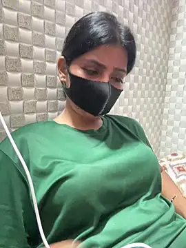 Snapshot of Hot_Jaanvi_ chatting on May 18, 2026, 4:34 pm Hot Jaanvi online show from May 18, 2026, 4:34 pm