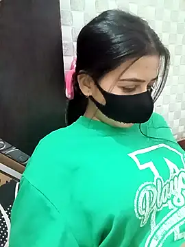 Hot Jaanvi  online show from November 22, 2025, 5:39 am