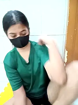 Snapshot of Hot_Jaanvi_ chatting on September 10, 2025, 4:44 am Hot Jaanvi online show from September 10, 2025, 4:44 am