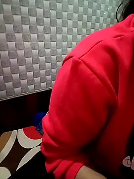 Hot Jaanvi  online show from November 30, 2025, 4:13 am