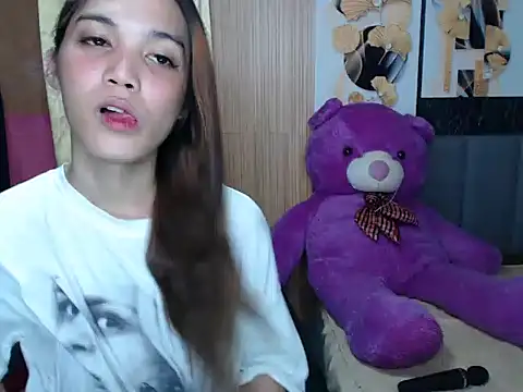 Snapshot of Raffa_ella69 chatting on November 28, 2025, 8:03 am Raffa ella69 online show from November 28, 2025, 8:03 am