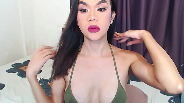 Snapshot of SeductiveCelina chatting on October 1, 2025, 2:54 pm SeductiveCelina online show from October 1, 2025, 2:54 pm