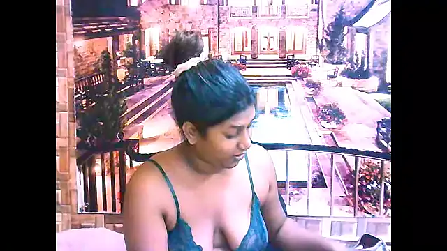Snapshot of IndianChocolatepie4u chatting on October 13, 2025, 5:31 am IndianChocolatepie4u online show from October 13, 2025, 5:31 am