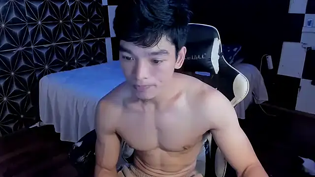 Snapshot of AsianHotBODYY chatting on October 7, 2025, 4:24 am AsianHotBODYY online show from October 7, 2025, 4:24 am