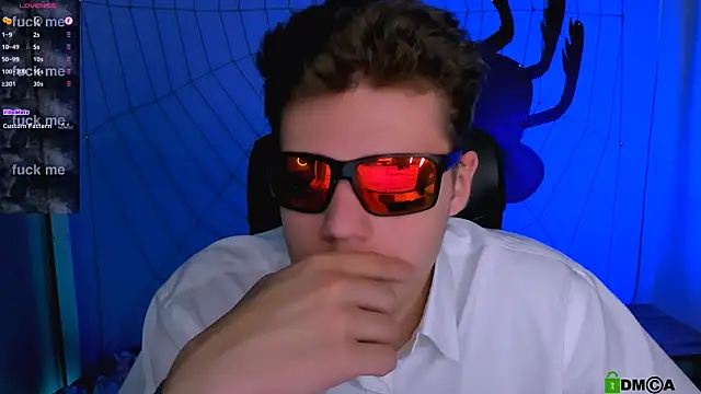 lucas long  online show from October 28, 2025, 9:41 am