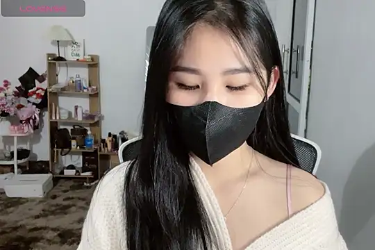 Snapshot of ___Daisy___ chatting on November 18, 2025, 3:15 pm Daisy online show from November 18, 2025, 3:15 pm