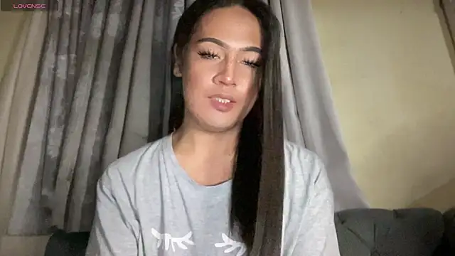 Snapshot of fallon_empress143 chatting on November 17, 2025, 6:45 pm fallon empress143 online show from November 17, 2025, 6:45 pm