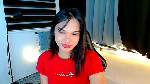 Snapshot of Herbielustts chatting on June 22, 2026, 4:48 pm Herbielustts online show from June 22, 2026, 4:48 pm