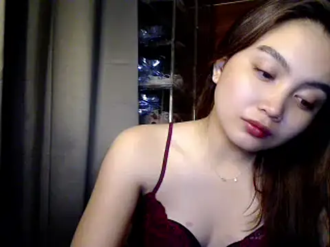 Snapshot of ladymiaxx chatting on September 15, 2025, 4:29 pm ladymiaxx online show from September 15, 2025, 4:29 pm