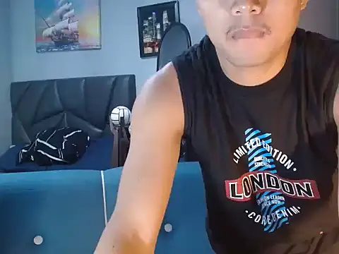 urbigcock andrie online show from April 1, 2026, 9:43 am