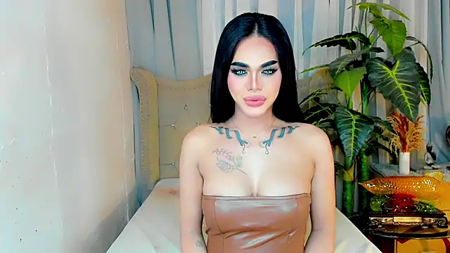 MochaliciousTransOnTop online show from February 19, 2026, 3:14 am