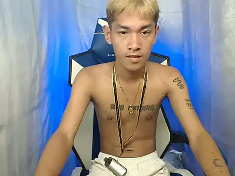 riks tyler online show from November 5, 2025, 4:59 am