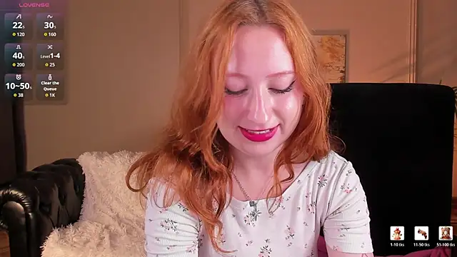 Snapshot of Violet_Griffen chatting on July 15, 2026, 3:52 pm Violet Griffen online show from July 15, 2026, 3:52 pm