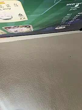 aavrdvh33 online show from October 8, 2025, 7:47 pm