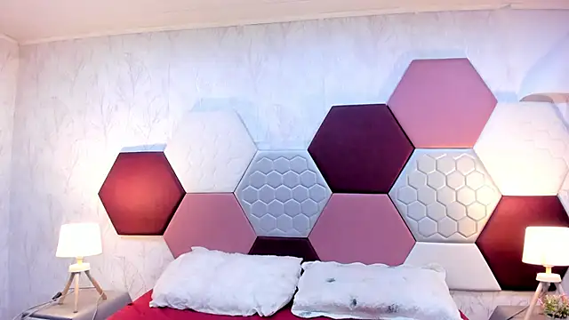 Snapshot of ArielleWilde chatting on October 13, 2025, 4:47 am ArielleWilde online show from October 13, 2025, 4:47 am