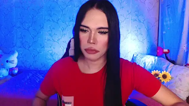 Snapshot of TssluttyNikka chatting on April 18, 2026, 11:23 am TssluttyNikka online show from April 18, 2026, 11:23 am
