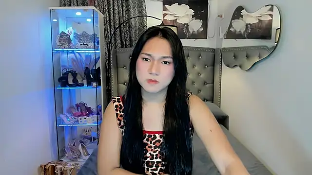 bigcockvenice online show from November 17, 2025, 1:37 pm