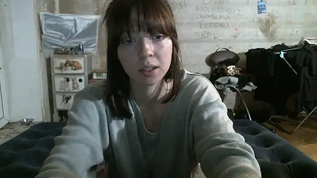 Snapshot of graylovescookies chatting on September 10, 2025, 6:18 pm graylovescookies online show from September 10, 2025, 6:18 pm