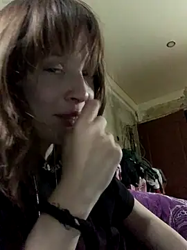 Snapshot of graylovescookies chatting on October 5, 2025, 1:57 pm graylovescookies online show from October 5, 2025, 1:57 pm