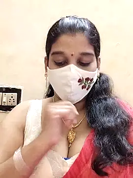 Snapshot of amelia-rani chatting on October 29, 2025, 3:49 am amelia-rani online show from October 29, 2025, 3:49 am