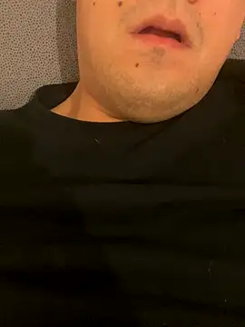 Snapshot of coppiainterrazziale chatting on November 21, 2025, 5:12 pm coppiainterrazziale online show from November 21, 2025, 5:12 pm